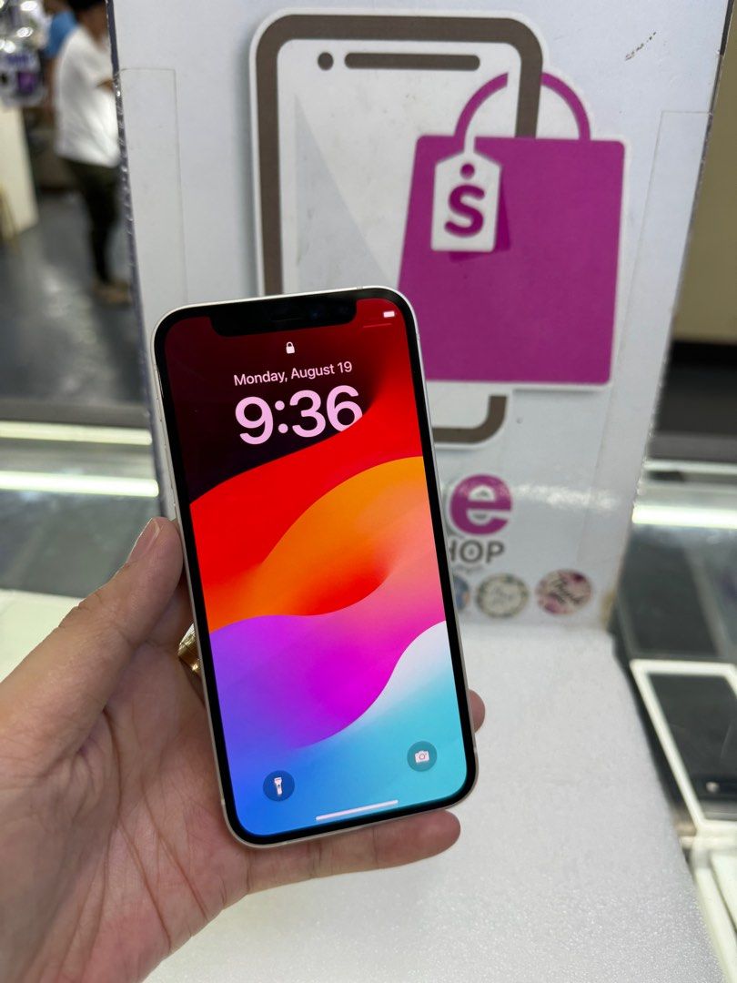 iphone 12 mini 64gb 2ndhand (Category: iPhone 12 Series) located in Cainta. Submitted by vine_gadget_shop (Listing ID 1320993283, Image 2). Description: iphone 12 mini 64gb 2ndhand with charger factory unlock pick up store greenhills shopping center we accept trade in we accepy credit card and ggives installment we do cod and door to door we ship nationwide for fast transaction call 09277368323 look for vine visit my fb page vine gadget shop.