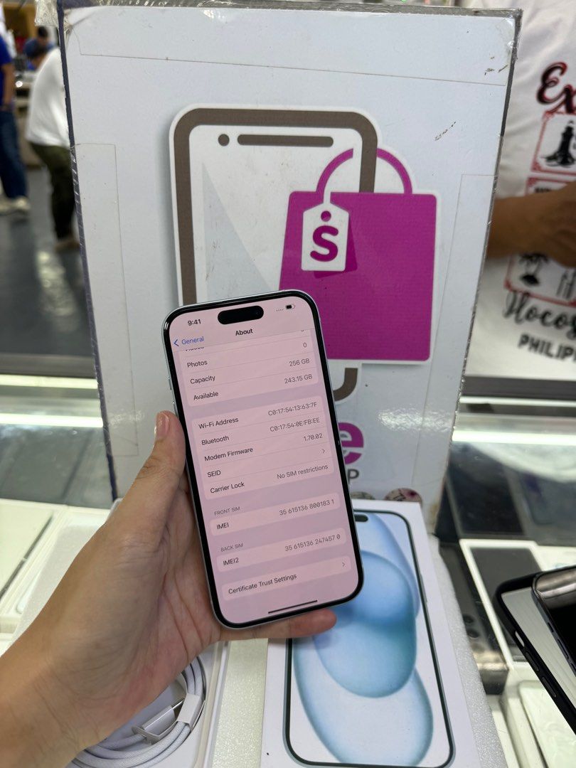 iphone 15 256gb dual sim good as new (Category: iPhone 15 Series) located in Cainta. Submitted by vine_gadget_shop (Listing ID 1320992621, Image 3). Description: iphone 15 256gb dual sim good as new complete package hk variant warranty until september 2024 pick up store greenhills shopping center we accept trade in we accepy credit card and ggives installment we do cod and door to door we ship nationwide for fast transaction call 09277368323 look