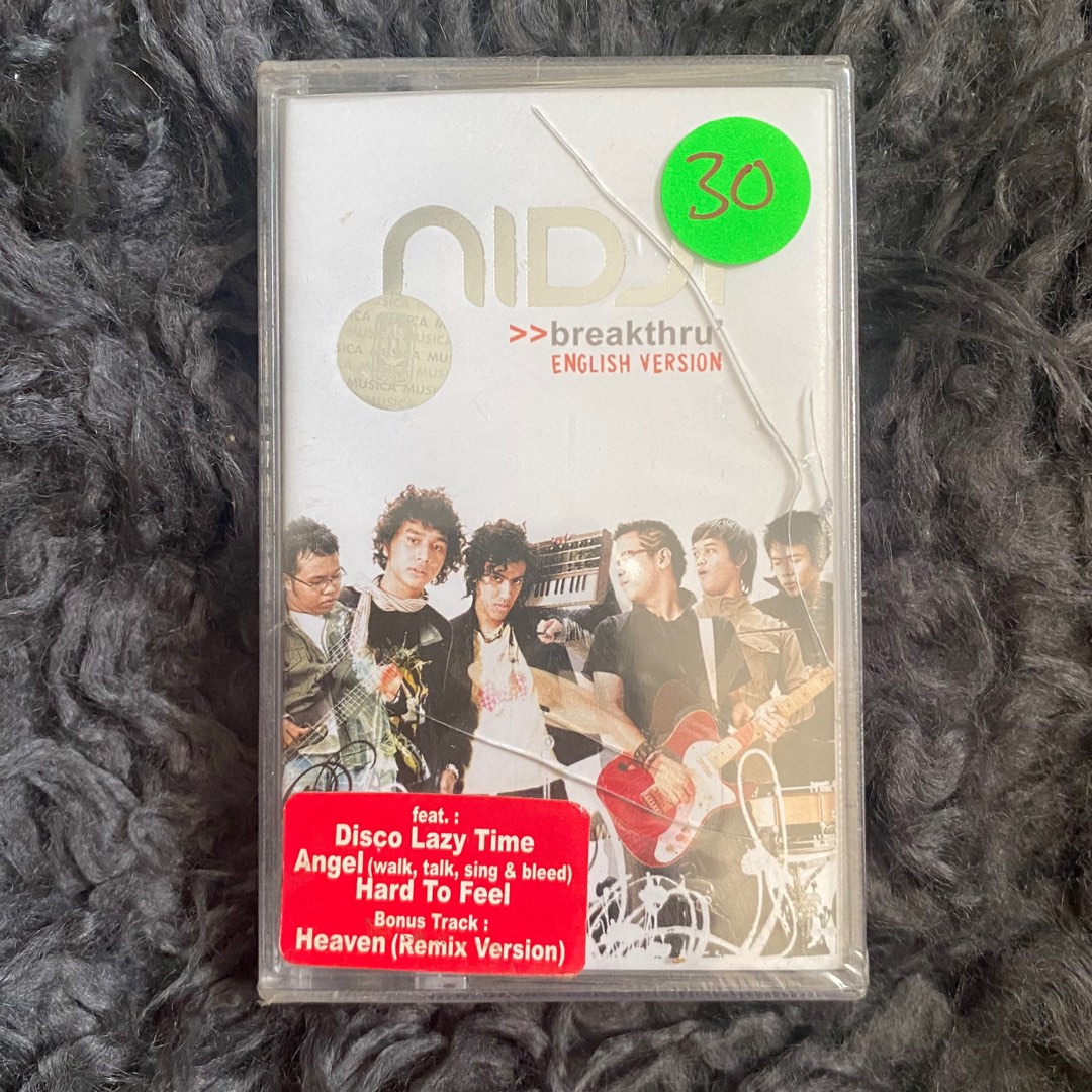 KASET NIDJI Breakthru english version, Hobbies & Toys, Music & Media ...