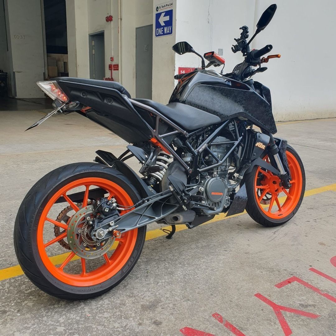 KTM 200 DUKE USED K.T.M ROAD BIKE STREET SPORTS MOTOR MOTORCYCLE MOTORBIKE 2B KM PLUS MOTOR MOTORING KMPLUSMOTOR WOODLANDS E9 PREMIUM GP Motorcycles Motorcycles for Sale Class 2B on Carousell