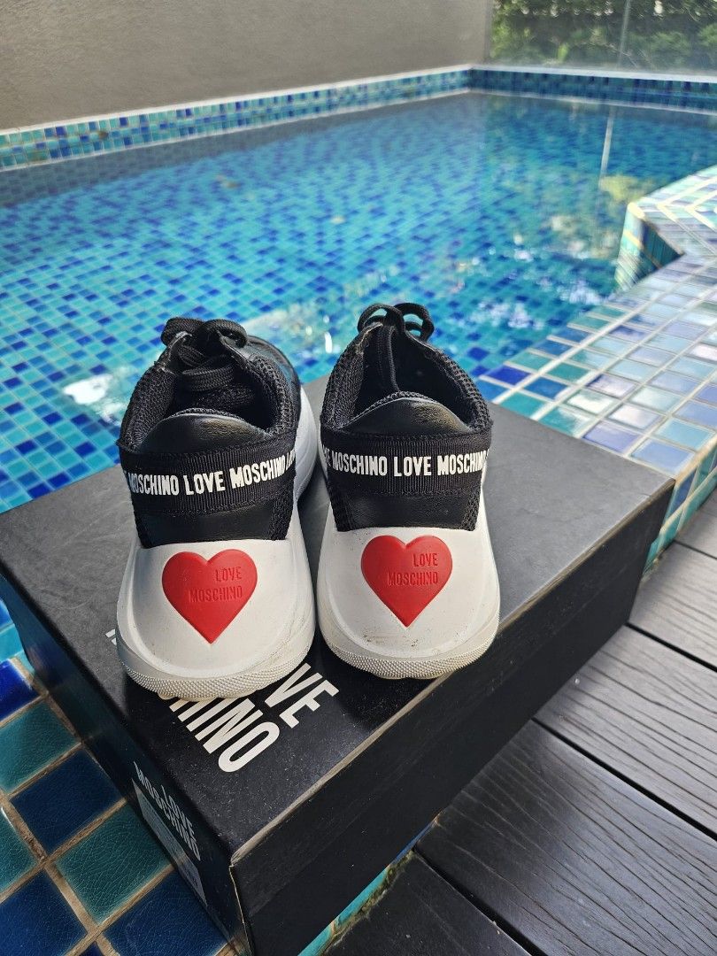 Love Moschino Sneakers Shoes size 36 worn once
