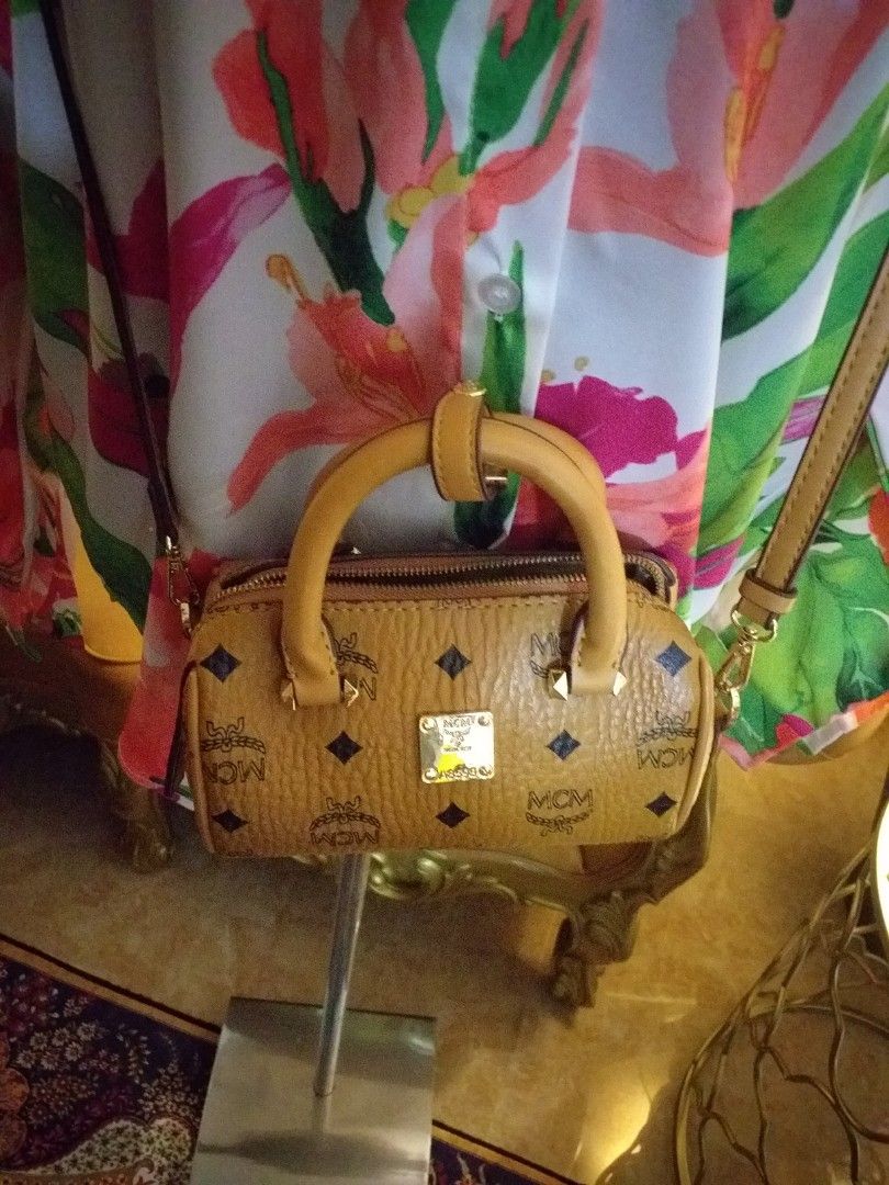 PRELOVED AUTHENTIC MCM SLING BAG Women s Fashion Bags Wallets Cross body Bags on Carousell