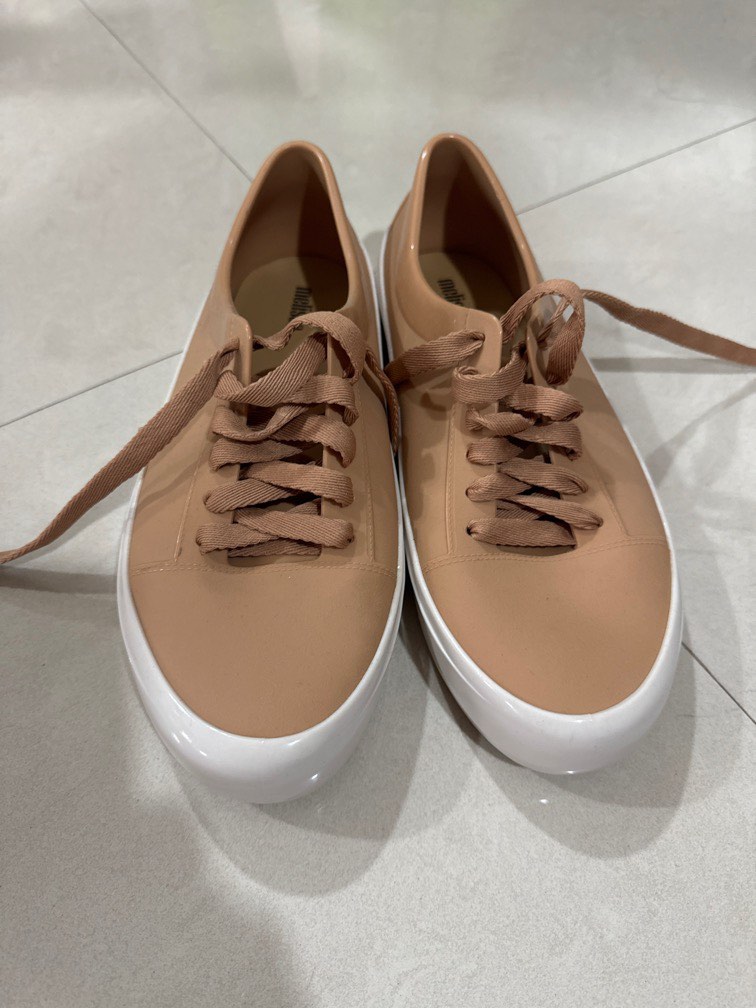 Melissa Streed AD Sneakers Men s Fashion Footwear Sneakers on Carousell