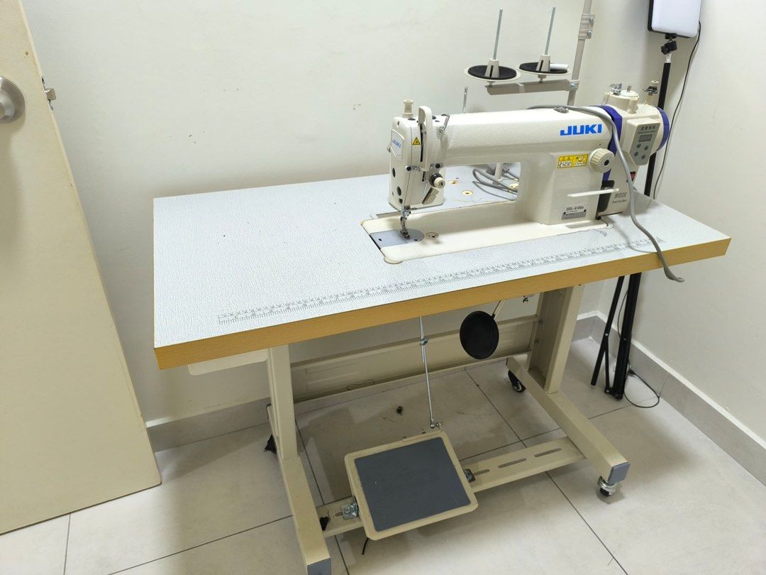 Mesin Jahit Industri / Juki Industrial Direct Drive, Furniture & Home ...