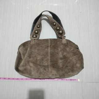 (Category: ) located in . Submitted by social_animalz (Listing ID 1321106960, Image 1). Description: .