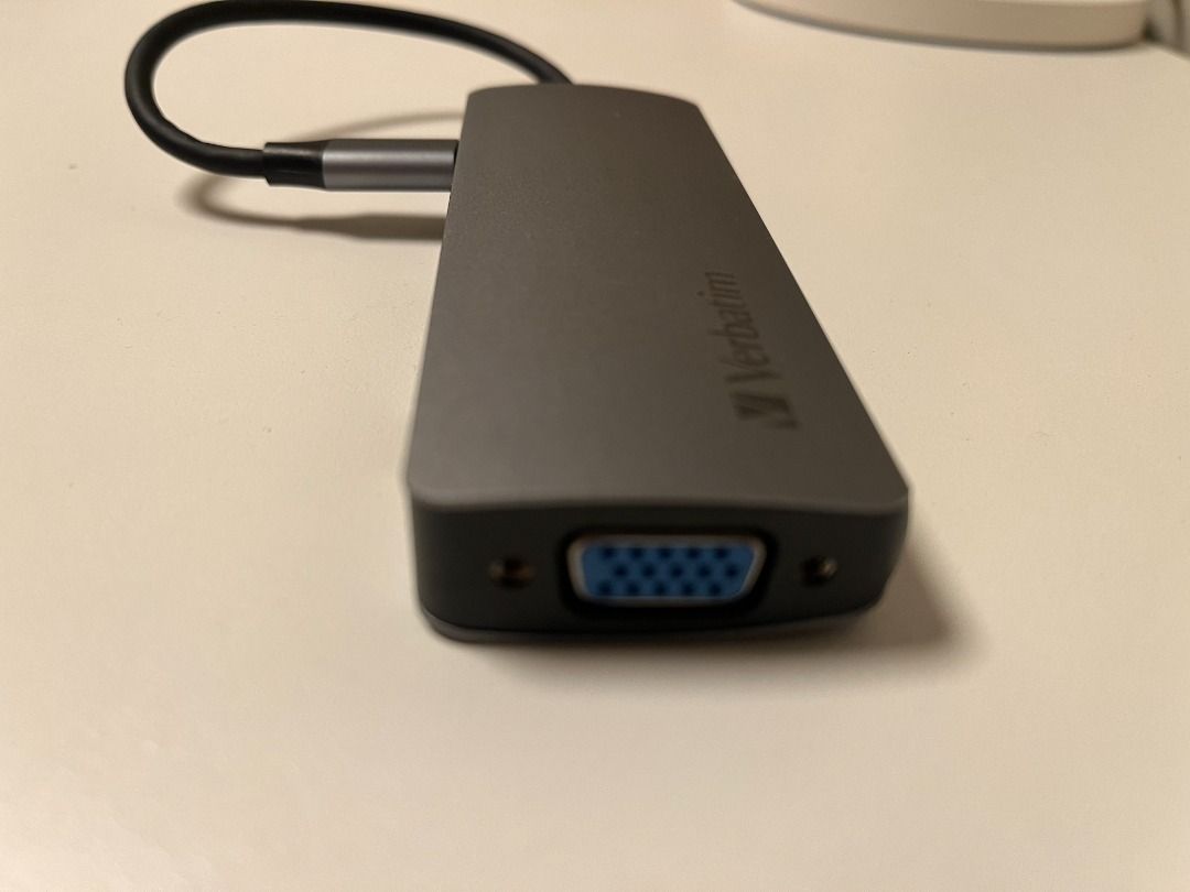 Multi-function USB-C Hub （分類：電腦線、轉接線及轉換器）位於 Hong Kong。 由 alextsang22 提交（商品編號 1321070086，圖片 2）。簡介： Two USB-A PD Charging VGA HDMI Ethernet 100%正常。