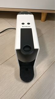 （分類：）位於 。 由 nnanceille 提交（商品編號 1320986970，圖片 1）。簡介： 。