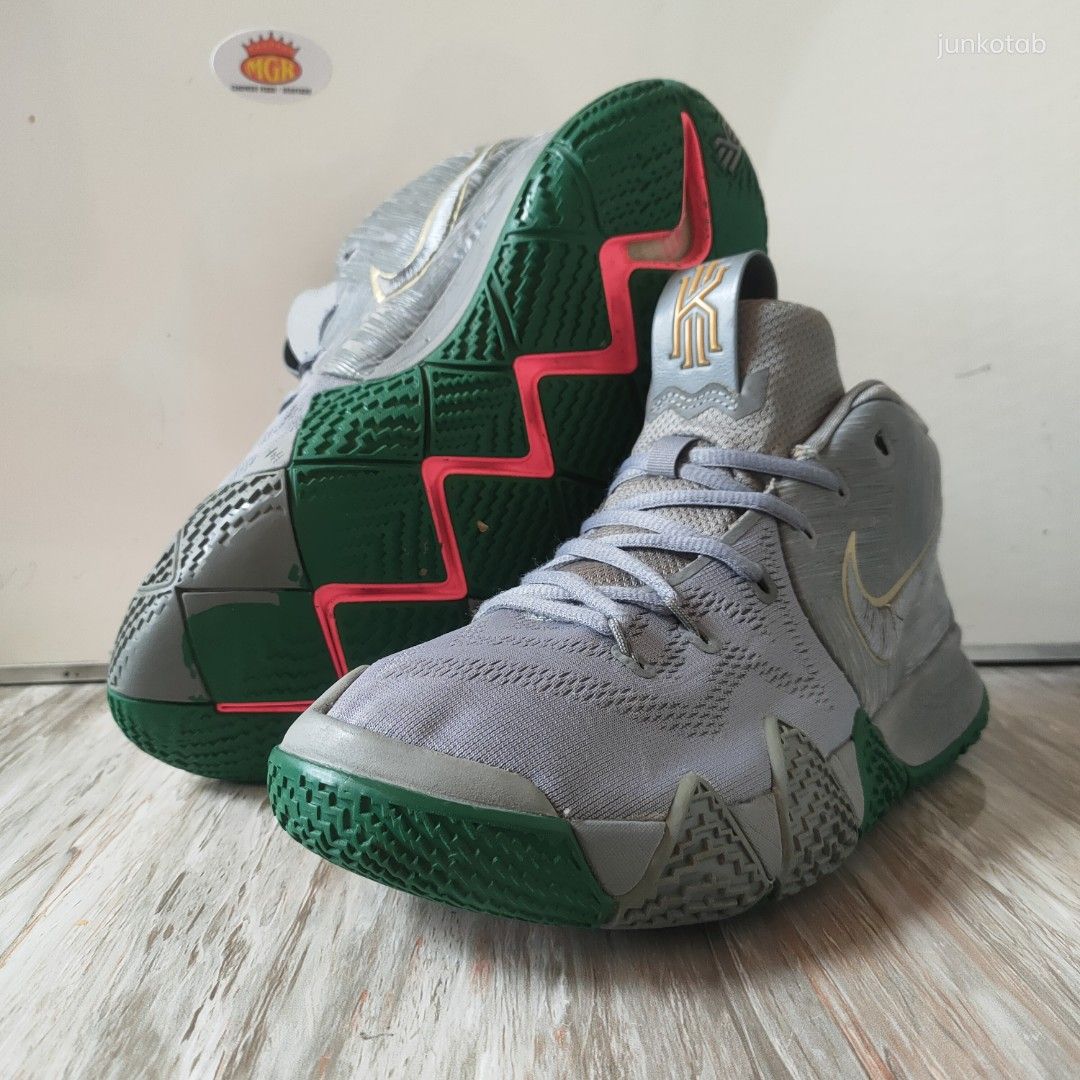Nike Kyrie City Guardian, Fesyen Pria, Sepatu Lainnya di Carousell
