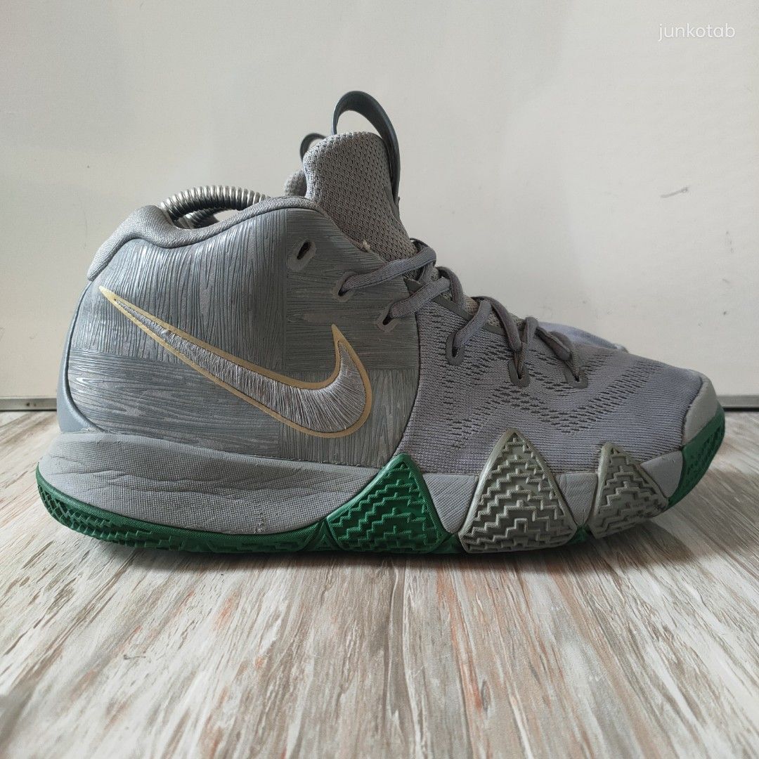Nike Kyrie City Guardian, Fesyen Pria, Sepatu Lainnya di Carousell