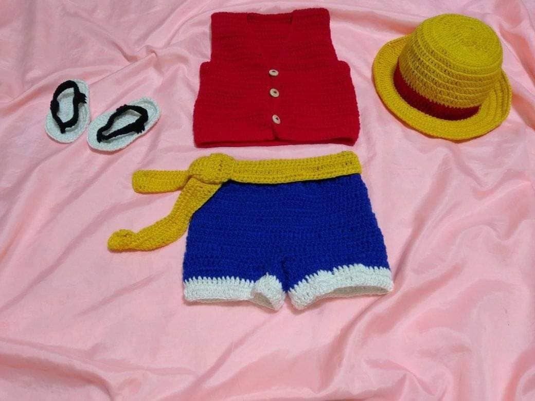 One Piece Luffy Costume (Category: Babies & Kids Fashion) located in Manila. Submitted by lyn41321 (Listing ID 1320960328, Image 1). Description: One Piece Luffy Costume 10-12 months.