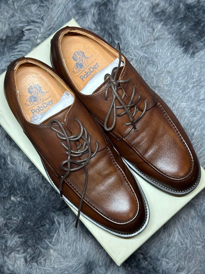 PabDer Derby Lace Up Shoes (Category: Dress Shoes) located in Manila. Submitted by declutter_270 (Listing ID 1321085545, Image 3). Description: -still negotiable -rfs decluttering -size 8 -used once -still has the new shoes smell -light scratch on the front of left pair.