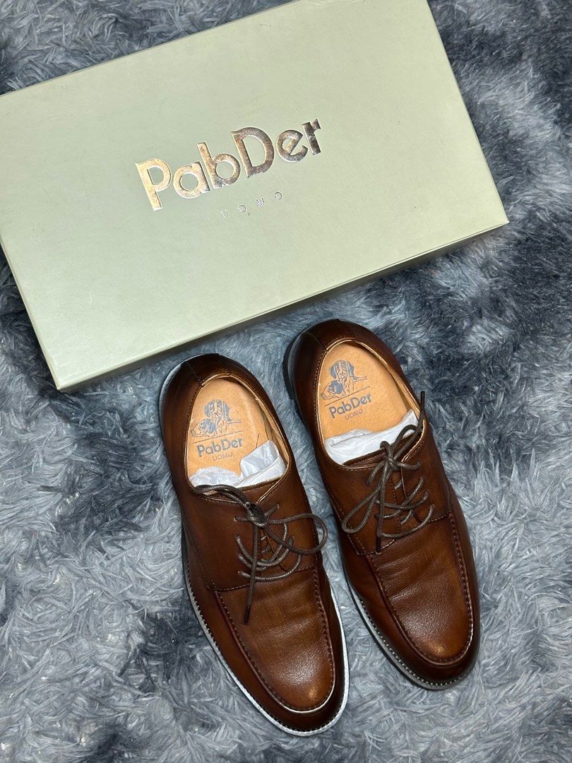 PabDer Derby Lace Up Shoes (Category: Dress Shoes) located in Manila. Submitted by declutter_270 (Listing ID 1321085545, Image 1). Description: -still negotiable -rfs decluttering -size 8 -used once -still has the new shoes smell -light scratch on the front of left pair.