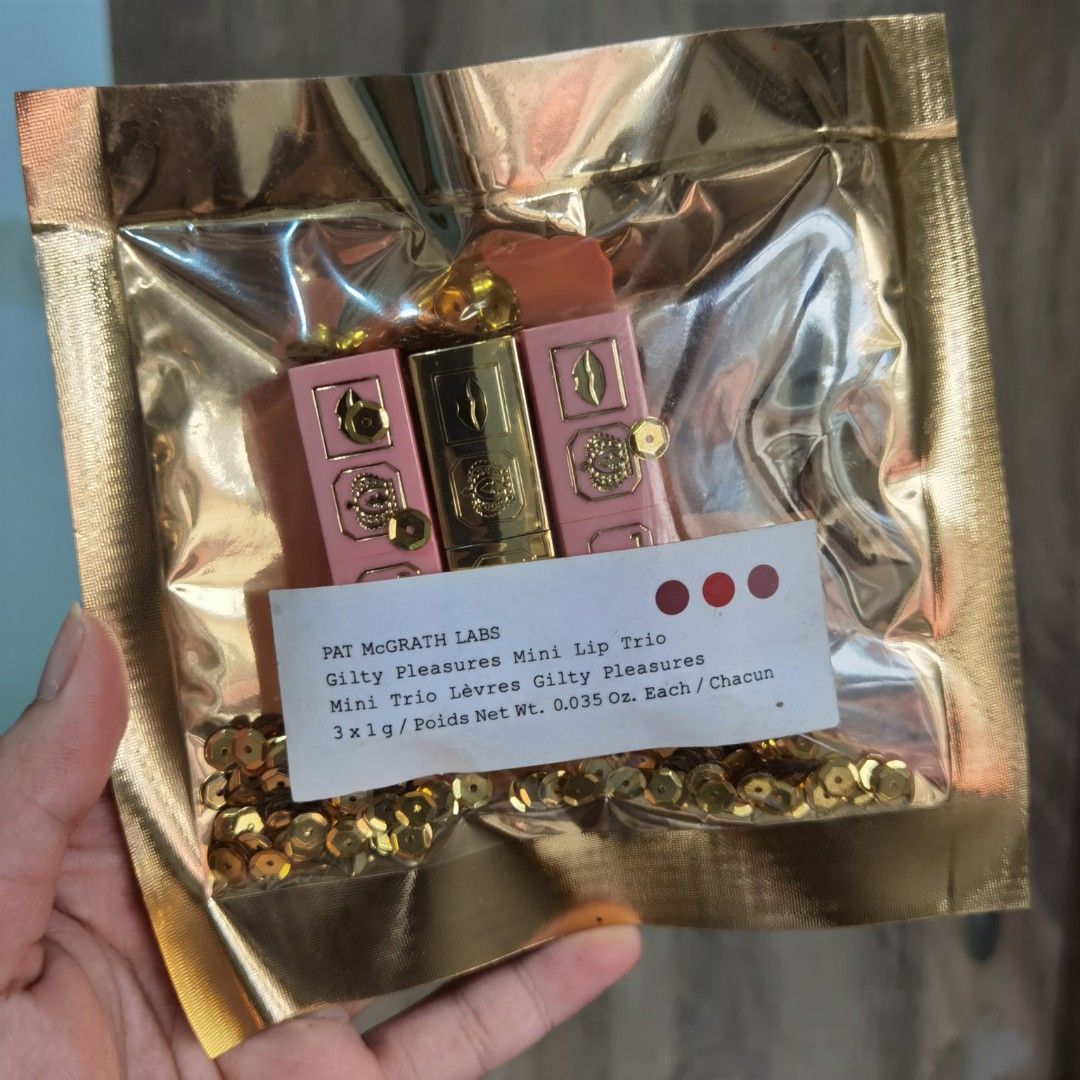 pat mcgrath set (Category: Makeup) located in Paranaque City. Submitted by colormeredph (Listing ID 1321126566, Image 2). Description: v! ber 0.9.6.1.5.1.0.2.9.0.8.