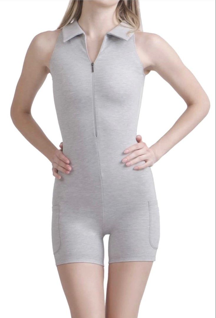 Patton Halter Zip Up Uni with Pockets (Category: Rompers) located in Manila. Submitted by diannecss (Listing ID 1321076700, Image 1). Description: RFS: size is too big .