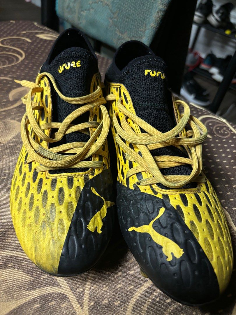 Puma future Net Men s Fashion Footwear Boots on Carousell
