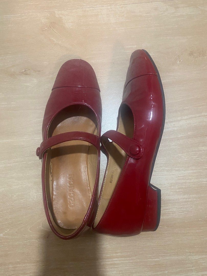 Red patent mary janes (Category: Flats & Sandals) located in Mandaluyong City. Submitted by declutts (Listing ID 1321044269, Image 3). Description: dark red Size 8 (25cm) nego!! .