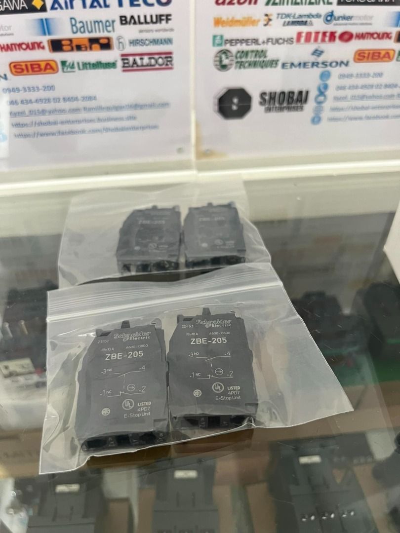 Schneider Electric - ZBE205 - Harmony, 22mm Push Button, add on contact ...