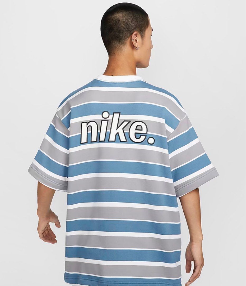 nike oversized stripe t shirt