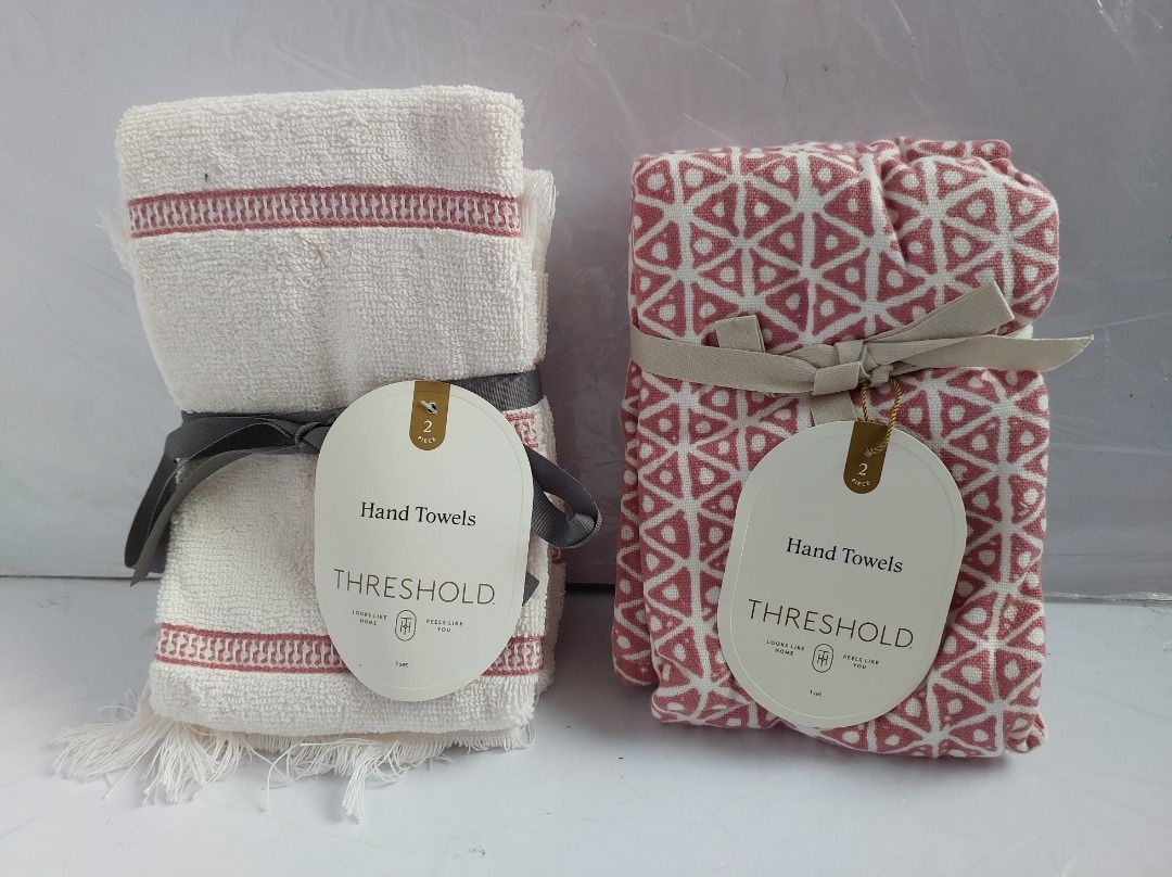 Threshold Kitchen Hand Towel 2-Pack Assorted NewUSA (Category: Towels, Napkins & Holders) located in Mandaluyong City. Submitted by bentapinas (Listing ID 1320997627, Image 1). Description: Contact 09177980599 if interested. Brand new Threshold 2-Pack Kitchen Hand Towels. Comes in 2 designs. Price is for each set. Bought directly in the USA. Guaranteed original. Meet ups preferably in Mandaluyong (Boni Ave) or Makati (Rockwell Mall/Makati Ave). M