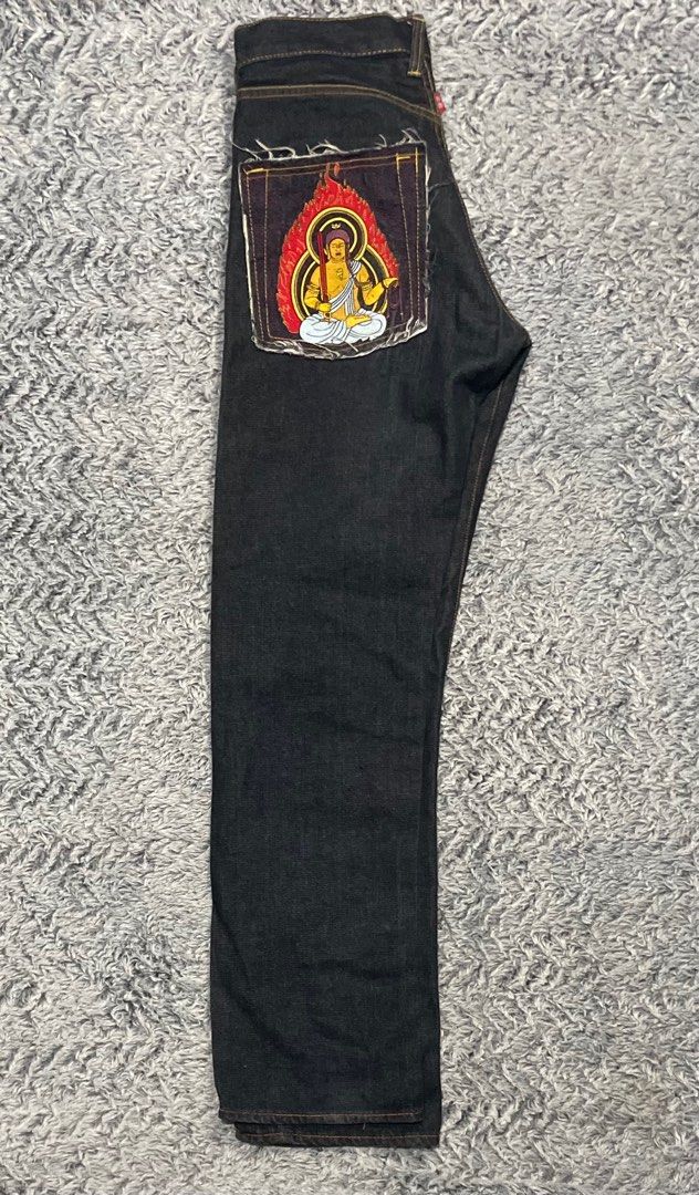 VINTAGE RMC EMBROIDED LOGO (Category: Jeans) located in Taytay. Submitted by kellythriftitems (Listing ID 1321121963, Image 2). Description: SIZE 34 DIRECT MESSEGE FOR INQUIRY .