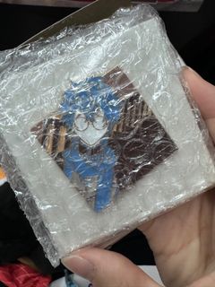 （分類：）位於 。 由 poor.af 提交（商品編號 1321081745，圖片 1）。簡介： 。