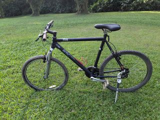 (Category: ) located in . Submitted by presad (Listing ID 1321213853, Image 1). Description: .