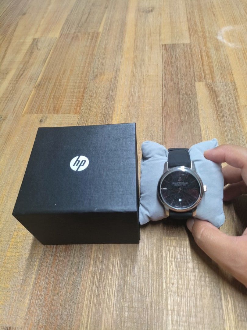 Brand new HP watch quartz watch beautiful design not a smart watch