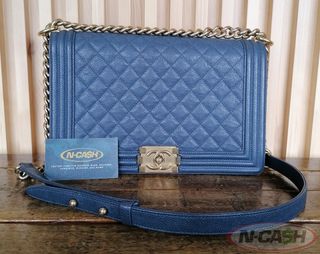 (Category: ) located in . Submitted by luxury_by_n-cash (Listing ID 1321150586, Image 1). Description: .