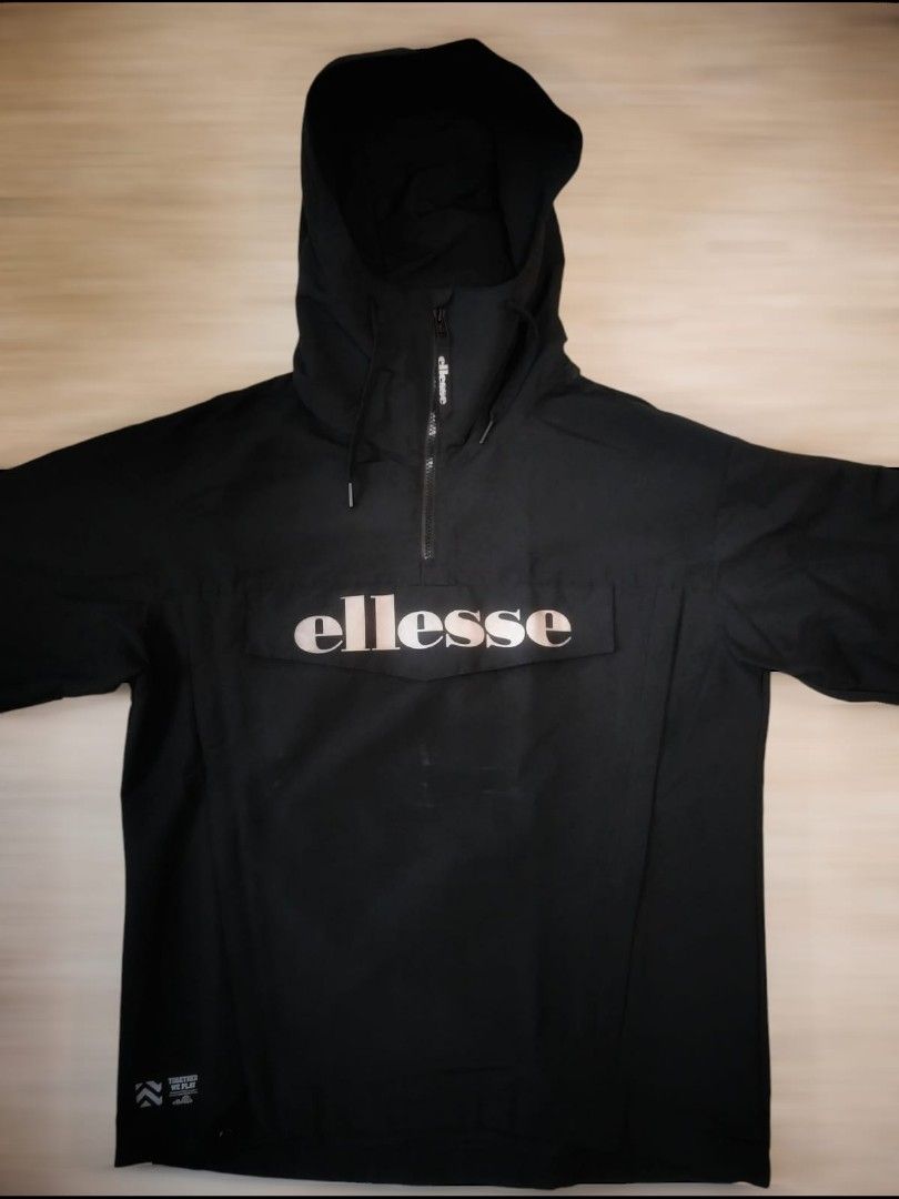 Ellesse Raincoat. Ellesse Jacket. Ellesse Windbreaker