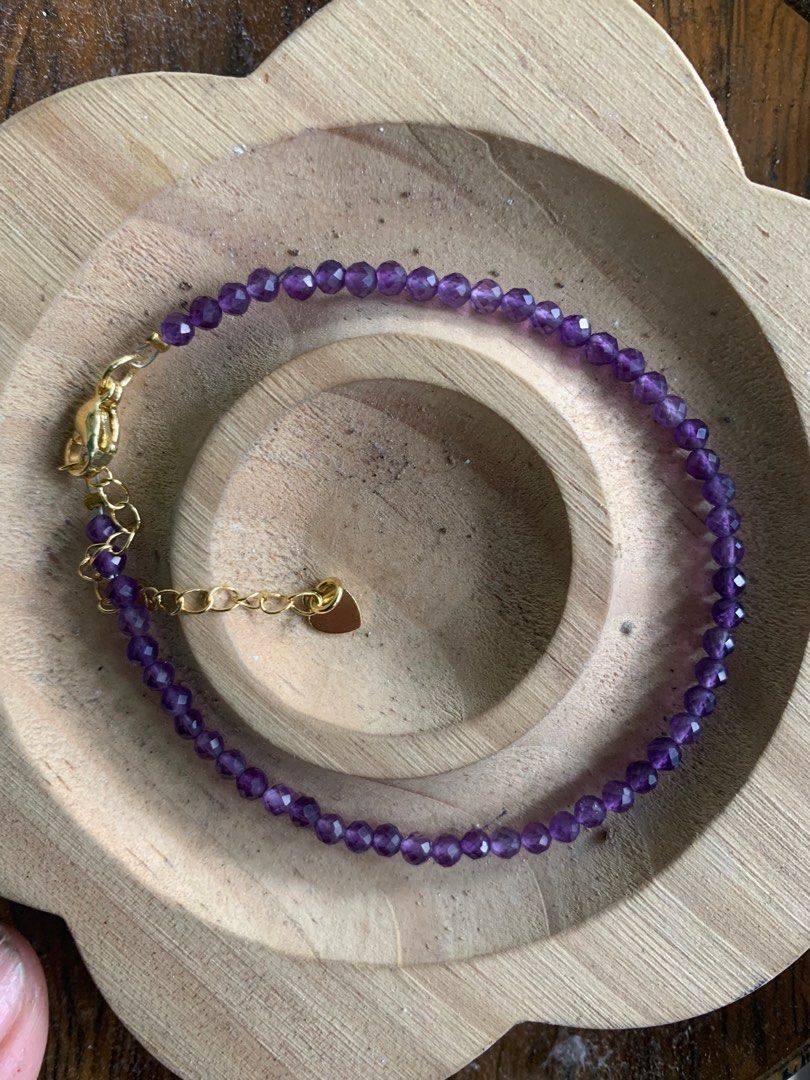 Faceted Amethyst Gemstone Adjustable chain Bracelet (Category: Bracelets) located in Valenzuela. Submitted by blesssing (Listing ID 1321199880, Image 2). Description: Realgemstone size 3mm Faceted Amethyst gemstone adjustable chain Amethyst is not only treasured for its spiritual properties, but also for its physical healing properties and amethyst metaphysical properties. It is believed to help with anxiety, depression, clear the mind, wash away