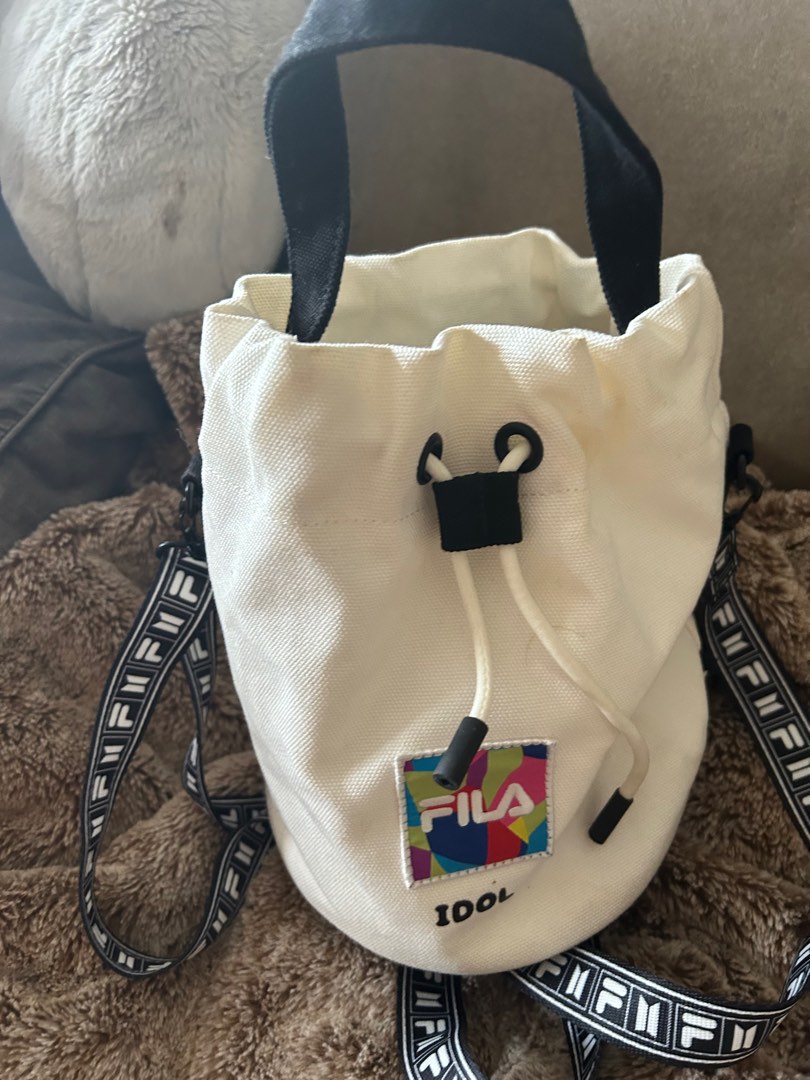 Bts fila bucket bag online