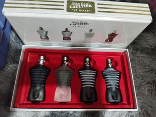 (Category: ) located in . Submitted by cjperfume (Listing ID 1321227182, Image 1). Description: .