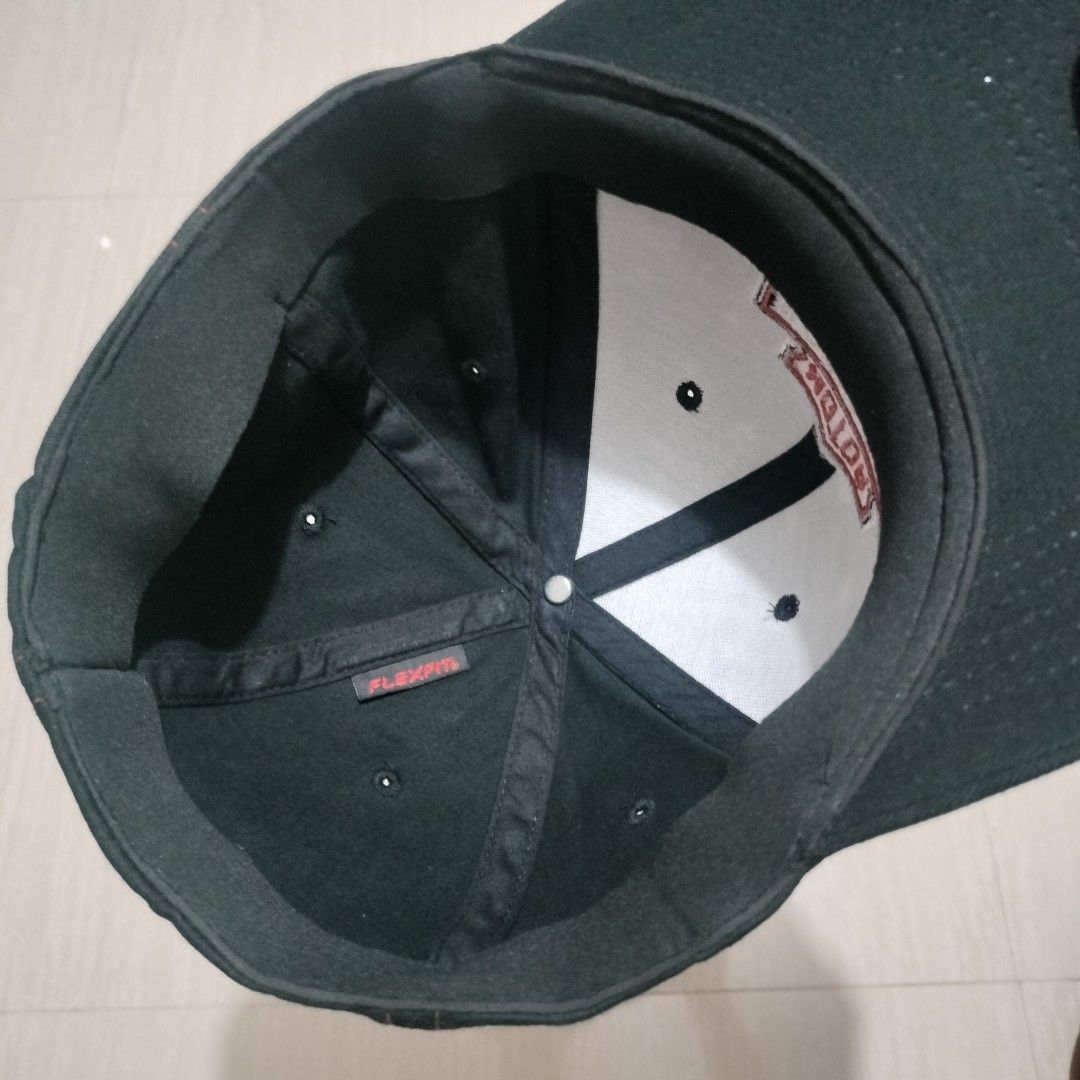 HARLEY DAVIDSON FITTED CAP Men s Fashion Watches Accessories Caps Hats on Carousell