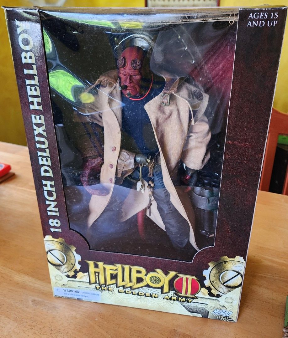 Hellboy 2 The Golden Army 18 inches (Category: Figurines & Statues) located in Antipolo. Submitted by saslbs (Listing ID 1265246215, Image 2). Description: Original Hellboy 2 Golden Army 18 Inch Action Figure in the box prestine condition. 17k Payment thru g-cash. Delivery thru Lbc or lalamove care of buyer..