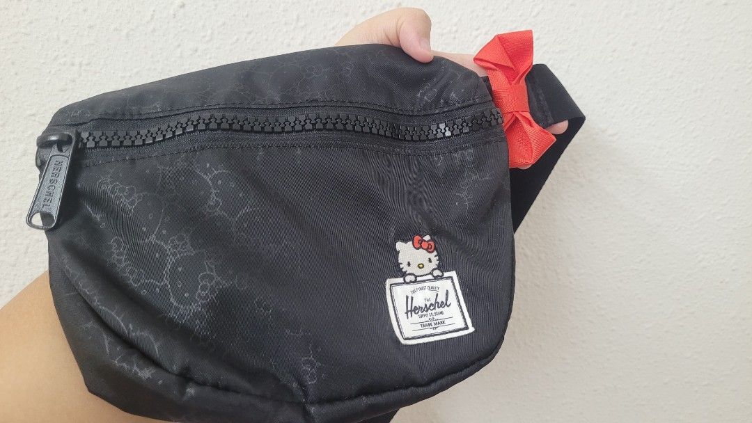 Fifteen hip pack hello kitty new arrivals