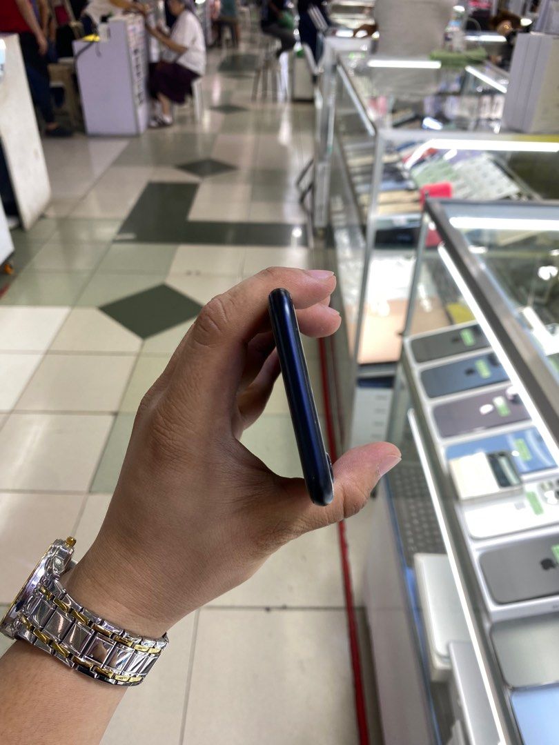 IPHONE SE 3 64GB 85BH OPENLINE NO ISSUE (Category: iPhone SE Series) located in Manila. Submitted by mrkim_gadget (Listing ID 1321191645, Image 3). Description: Onhand| IPHONE SE 3 •64GB •Openline •99% Smooth •Never been Repaired •No Hidden Issues •Can Reset Anytime •Test to Sawa •NOT Refurb We Open for COD (INYO PO SF) Pick-Up at my Shop in Greenhills Shopping Center for your assurance Pm me for more details po. ❤️🤝 09-62-230-84-58.