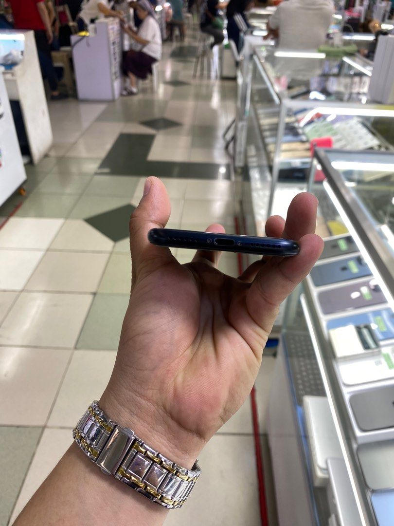 IPHONE SE 3 64GB 85BH OPENLINE NO ISSUE (Category: iPhone SE Series) located in Manila. Submitted by mrkim_gadget (Listing ID 1321191645, Image 2). Description: Onhand| IPHONE SE 3 •64GB •Openline •99% Smooth •Never been Repaired •No Hidden Issues •Can Reset Anytime •Test to Sawa •NOT Refurb We Open for COD (INYO PO SF) Pick-Up at my Shop in Greenhills Shopping Center for your assurance Pm me for more details po. ❤️🤝 09-62-230-84-58.