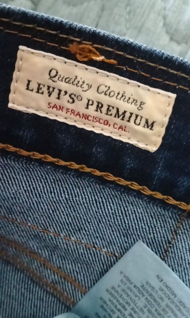 Levi s 34 x 28 Jeans Original Seluar Men s Fashion Bottoms Jeans on Carousell