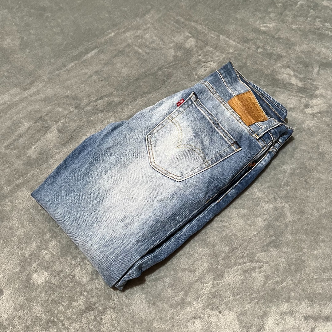 Levis 4102 clearance