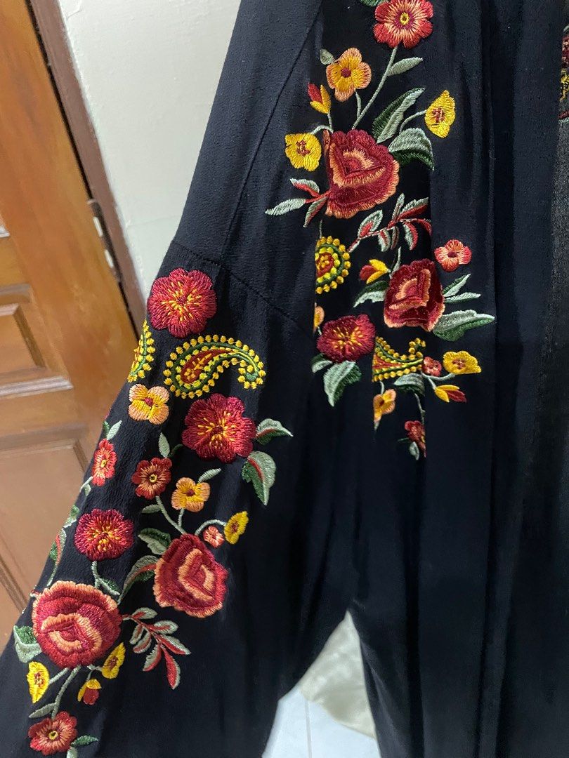 Long Cardigan Forever 21 Women s Fashion Tops Other Tops on Carousell