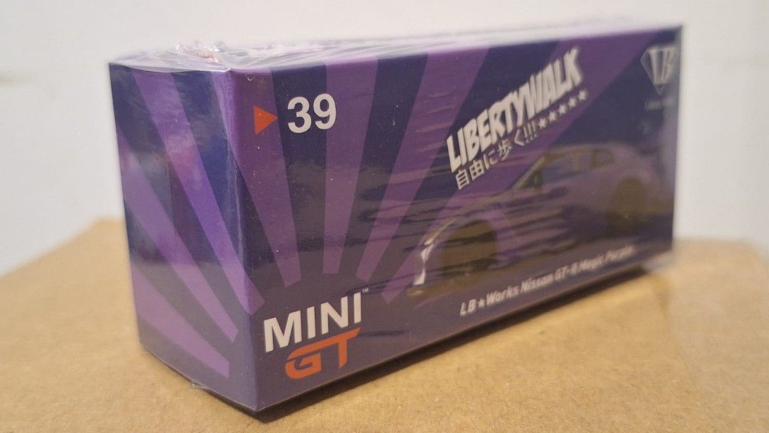 MINI GT #39 LB Works Nissan GTR Magic Purple, Hobbies & Toys, Toys
