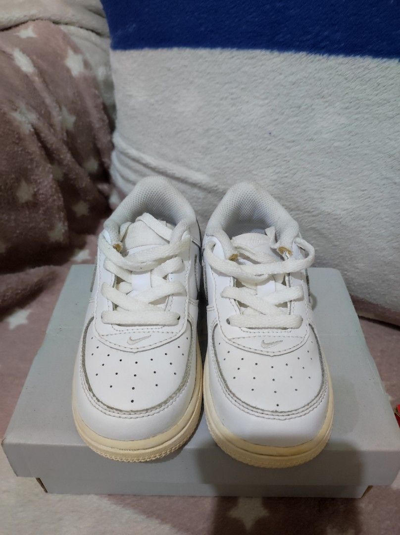 8c white air force 1
