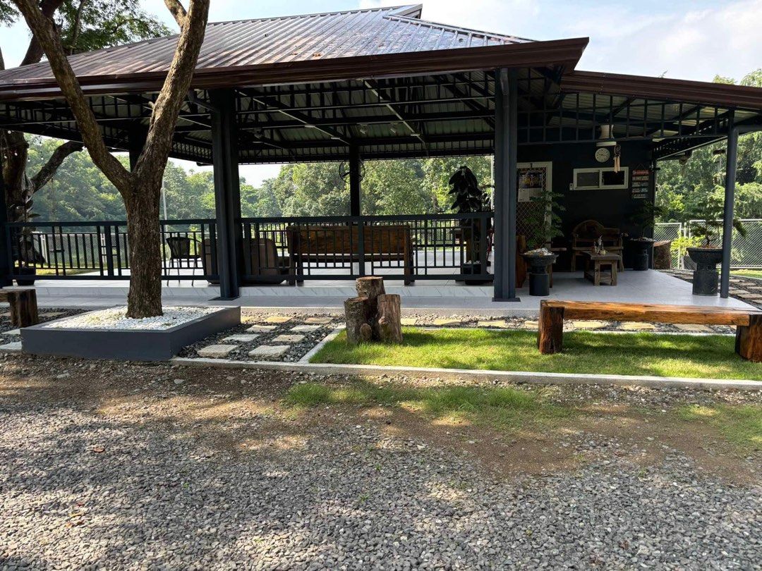 Outdoor Molave Wooden Bench (Category: Tables & Sets) located in Pasig City. Submitted by casambhomedecors (Listing ID 1321243982, Image 2). Description: .
