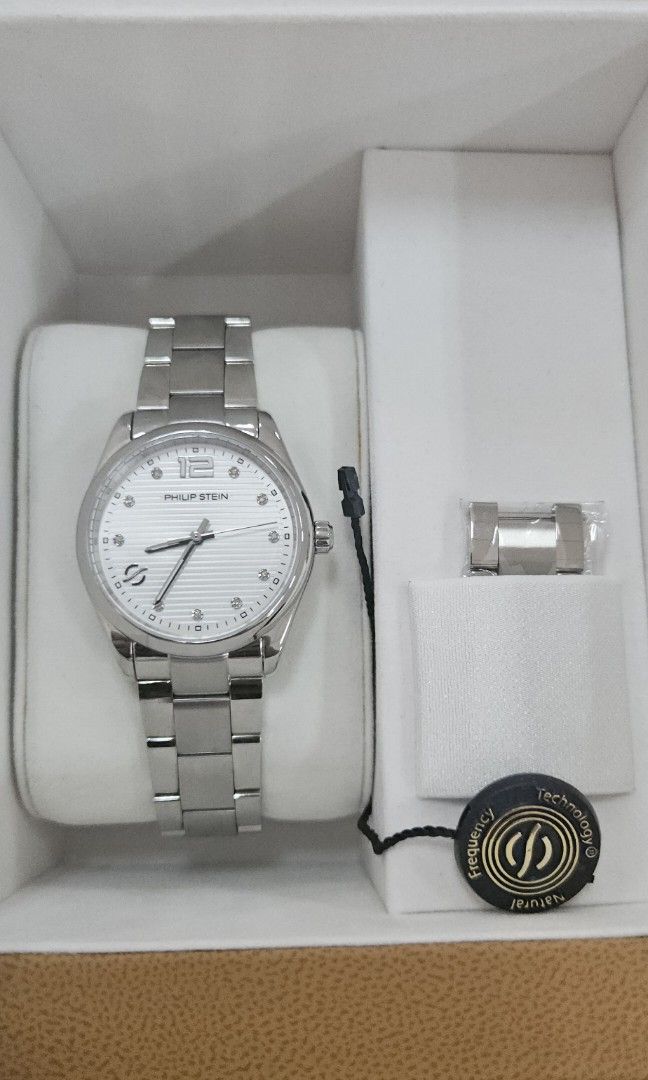 Philip Stein (Category: Women's Watches) located in Manila. Submitted by 3es.m (Listing ID 1321255761, Image 1). Description: need fund .