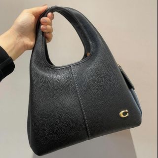 (Category: ) located in . Submitted by shopmnl (Listing ID 1321133017, Image 1). Description: .