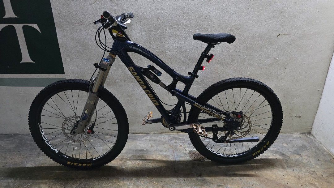 Jual santa cruz nomad top