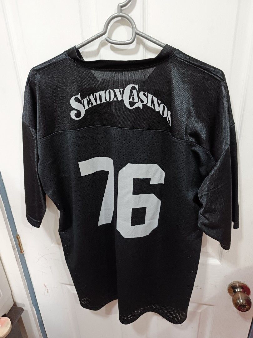 Station Casinos Jersey (Category: Activewear) located in San Pablo. Submitted by _jreal (Listing ID 1182796727, Image 1). Description: 31L 24W DM📩.