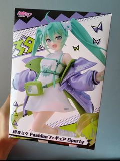 (Category: ) located in . Submitted by tidbitty (Listing ID 1321173033, Image 1). Description: .