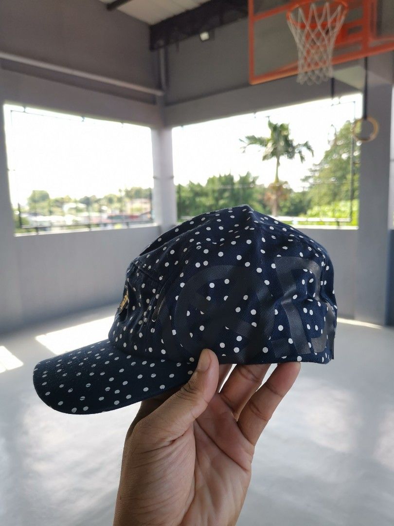 10deep five panel cap (Category: Caps & Hats) located in Valenzuela. Submitted by mendozagz (Listing ID 1321329298, Image 2). Description: 10deep five panel cap.