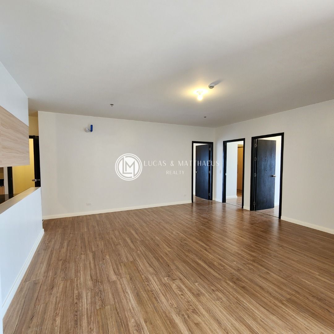 Penthouse Apartments With Gourmet Kitchen Near City Park photo